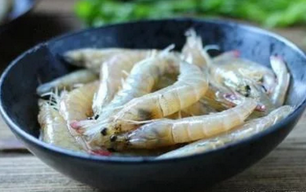 超级好吃的干锅虾，闻着香，吃着爽！