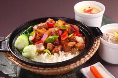 成都砂锅煲仔饭培训,齿间留香回味无穷