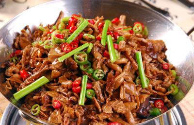 麻辣干锅底料技术培训哪里好？干锅培训中心一对一培训