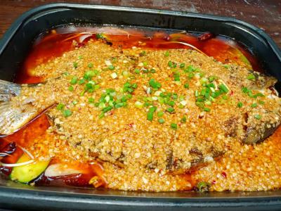 成都万州烤鱼技术培训哪家味道好？烤鱼技术培训学校