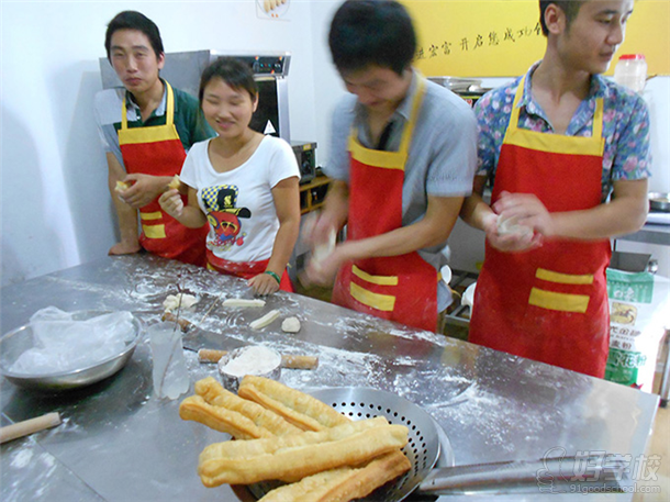 培训早餐技术费用_早餐技术培训哪家好_培训早餐技术哪里有