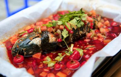 品味独特！纸上烤鱼技术培训，开启美食新境界！