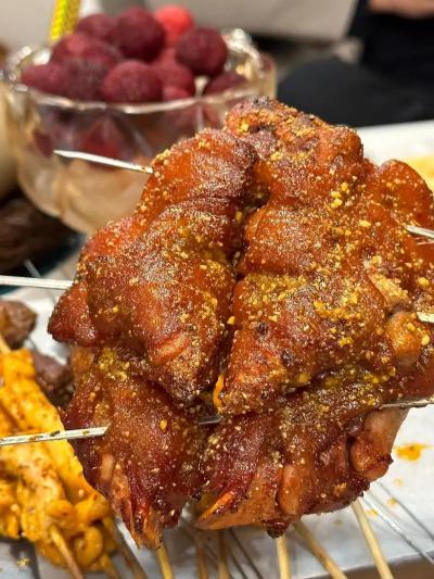 想学正宗烤猪蹄技术？盘点国内热门培训学校，蜀味缘培训班深度解析