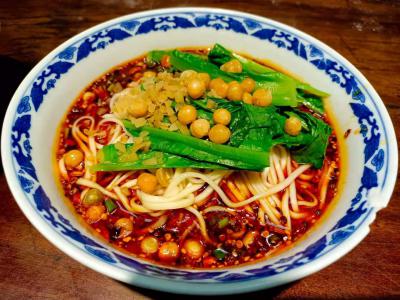 成都蜀味缘餐饮技术培训学校：学各种面食技术培训多少钱？