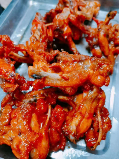 香辣鸡锁骨技术培训费用详解：蜀味缘餐饮小吃培训学校课程全解析