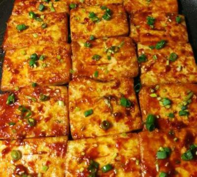 铁板豆腐技术培训哪里学的好？蜀味缘培训学校专业解析