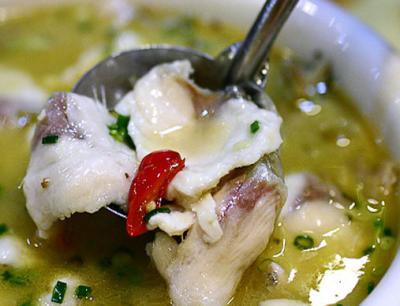 四川酸菜鱼技术培训哪家好？蜀味缘餐饮技术培训深度解析