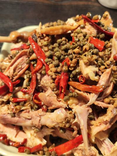 手撕藤椒鸡技术培训中心哪家好？成都蜀味缘餐饮技术培训