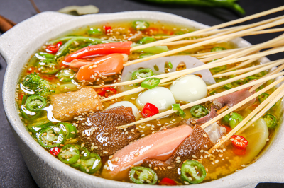钵钵鸡冷串串技术培训班在哪里？蜀味缘小吃培训学校