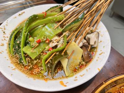 乐山钵钵鸡技术培训班地址在哪里？蜀味缘乐山钵钵鸡技术培训怎么样？